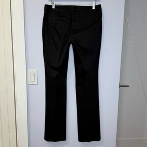 Talbots women’s black pants. Signature cut. Cotton. Size 4. Good used condition.